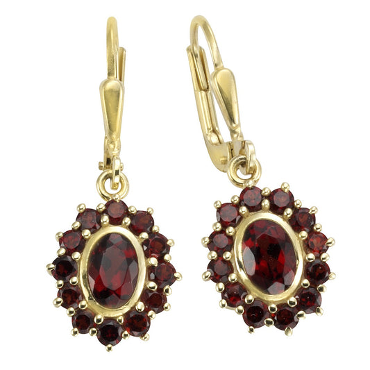 Earrings 333/- yellow gold with garnet