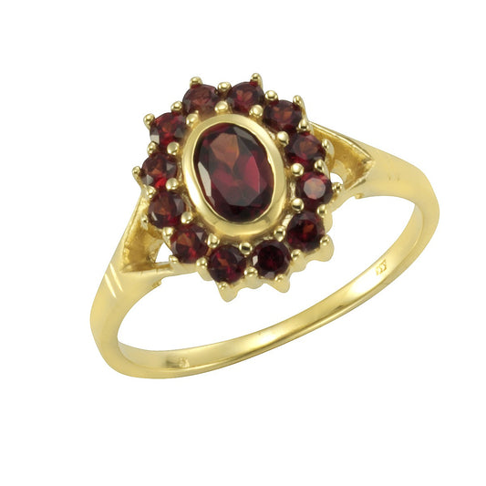 Ring 333/- yellow gold with garnet